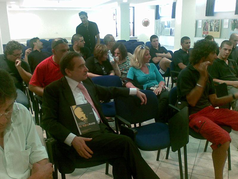 exodus fernandes3 (30).jpg